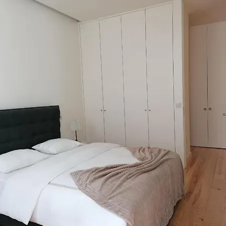 Apartment Chateau Flores Porto