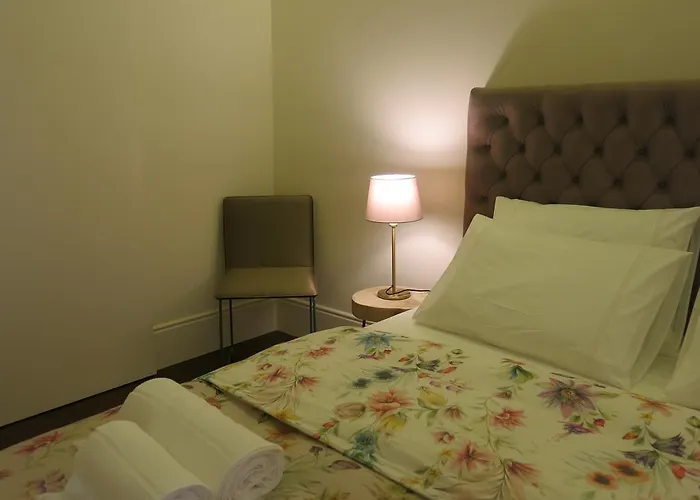 Chateau Flores Apartman Porto